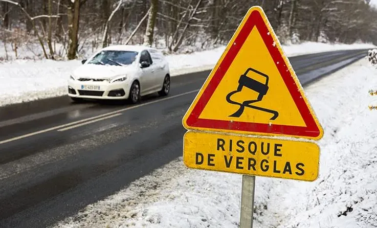 Sécurité routière. Peut-on doubler les engins de déneigement ?