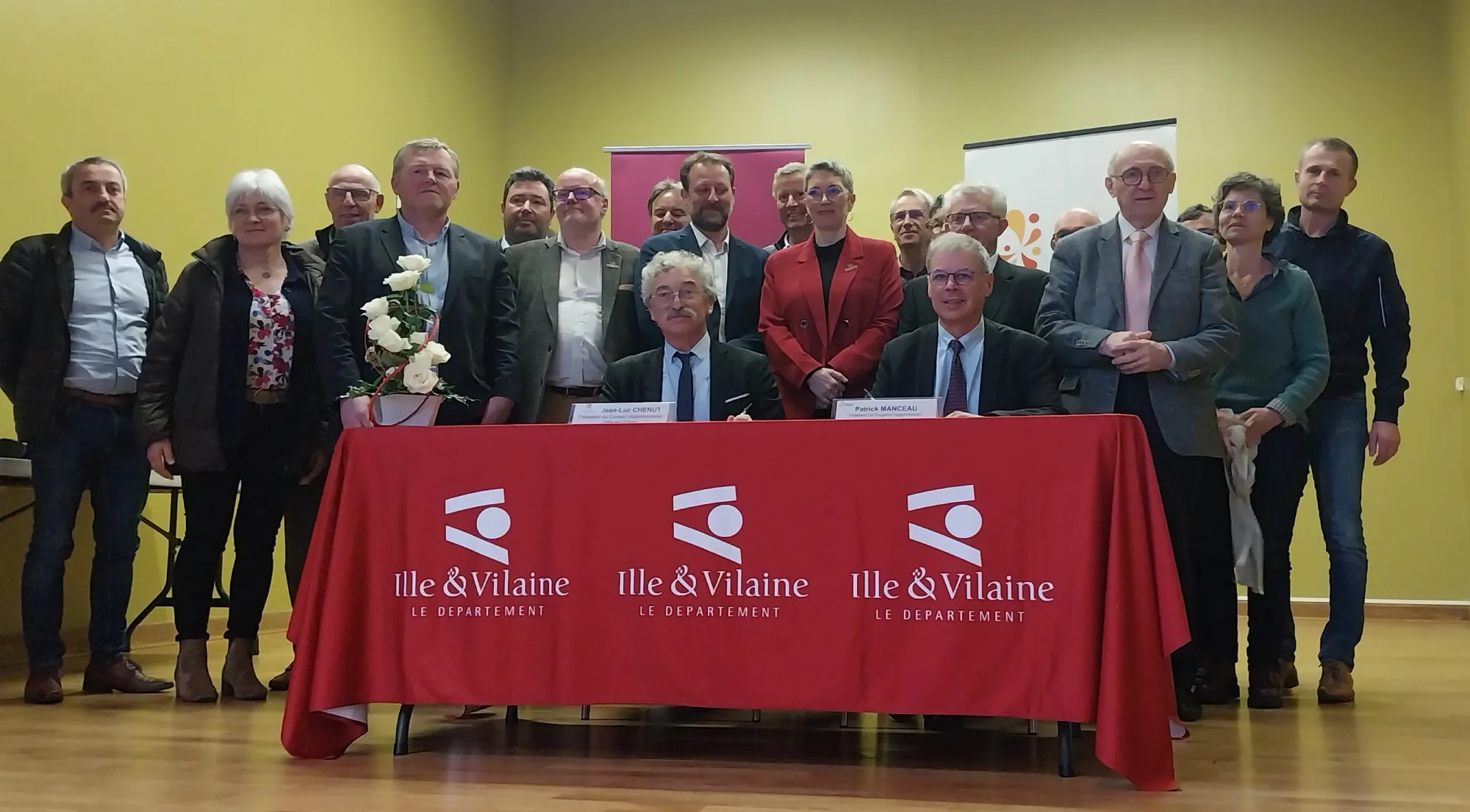 Signature du contrat départemental de solidarité territoriale entre Fougères Agglomération et le Département 